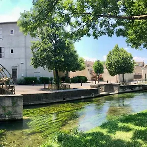  Appartamento Quai Du Félibre Francia
