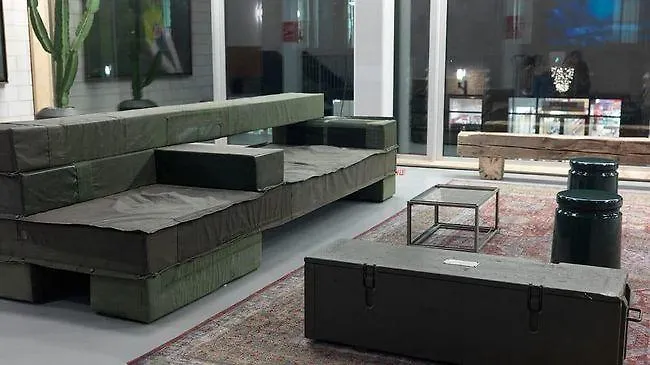 Q-Factory Hotel Amsterdam 3*,